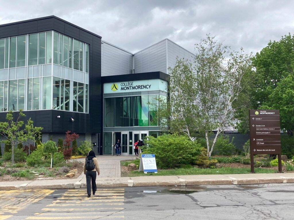 Devanture du Cégep Montmorency